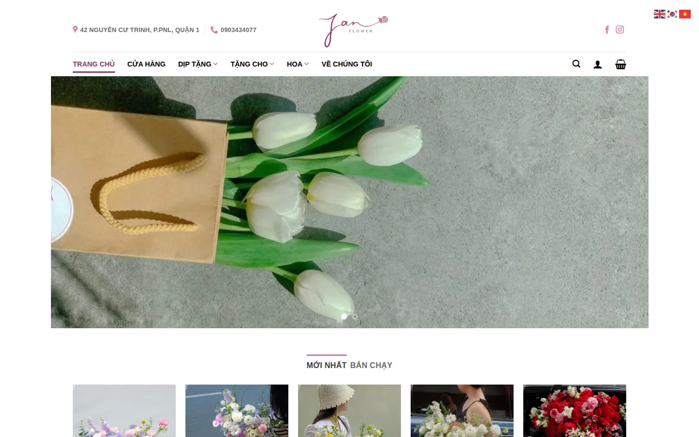 Ảnh chụp trang chủ janflower.vn trên máy tính